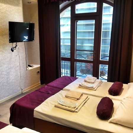 Hostel Inn Hotel&Hostel Baku Bagian luar foto