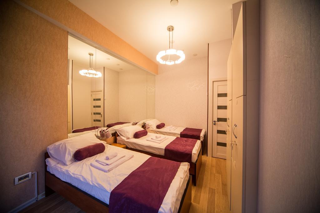 Hostel Inn Hotel&Hostel Baku Bagian luar foto