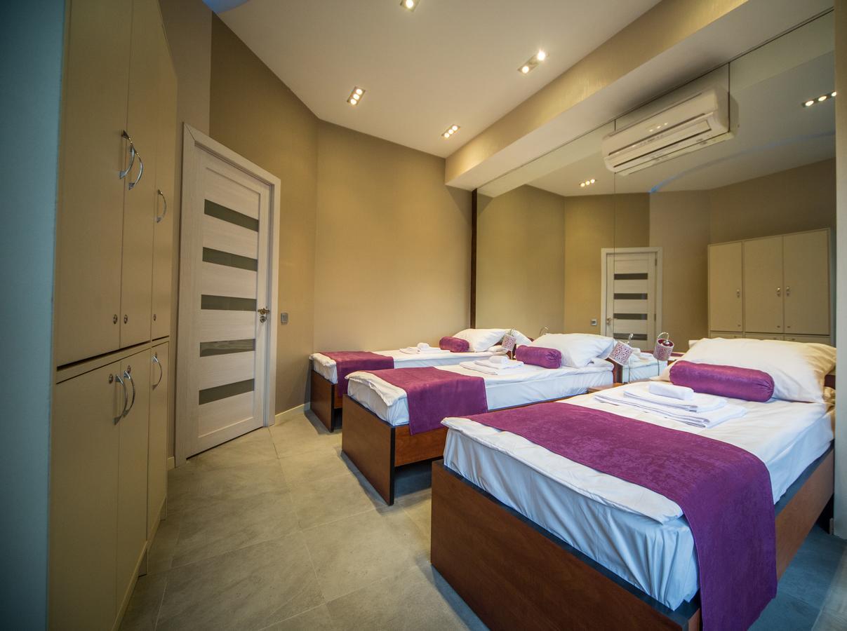 Hostel Inn Hotel&Hostel Baku Bagian luar foto