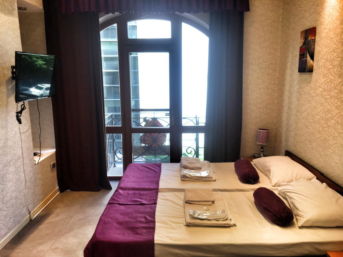Hostel Inn Hotel&Hostel Baku Bagian luar foto